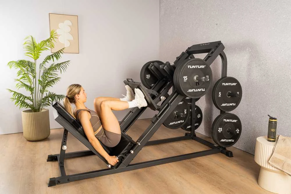 Svarmenys TUNTURI Platinum Bumper Plate Juodas (5–25 kg) (Svoris: 25 kg)
