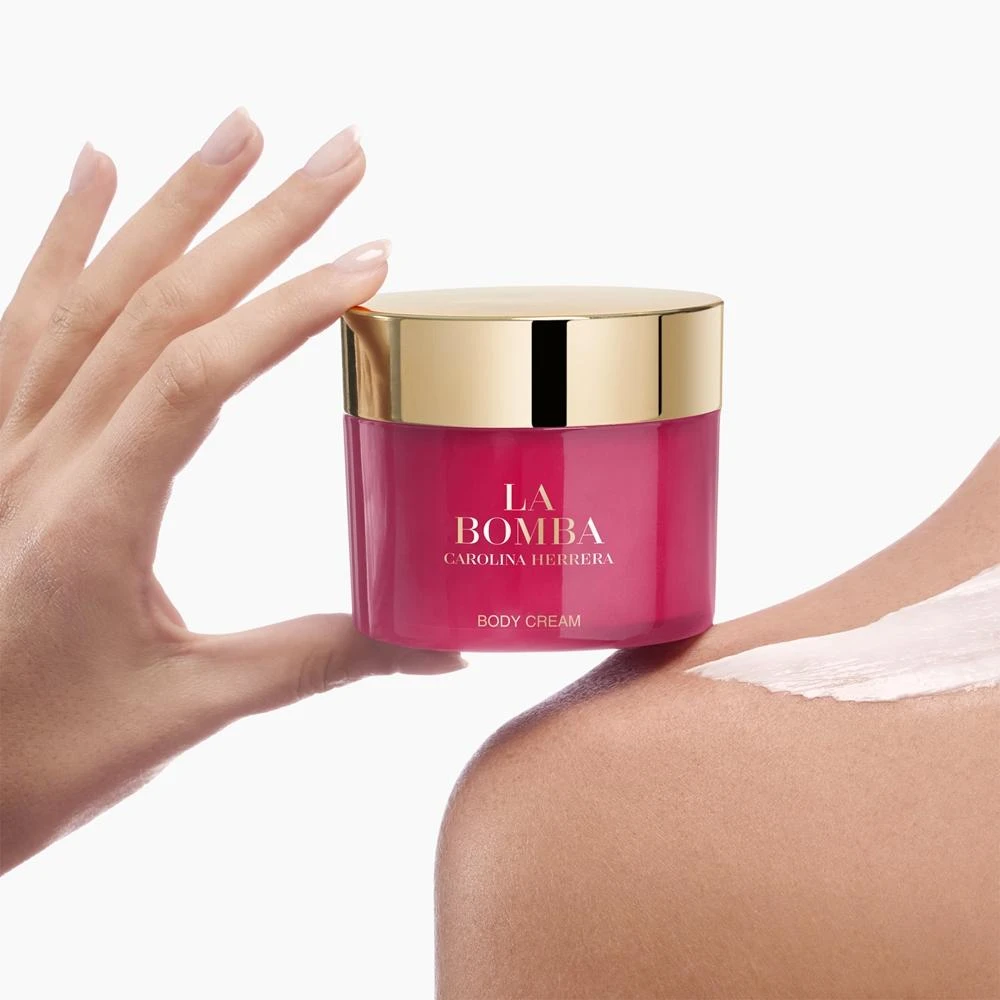 Kūno kremas Carolina Herrera La Bomba Body Cream, 200 ml aprašymas - Prekės nuotrauka