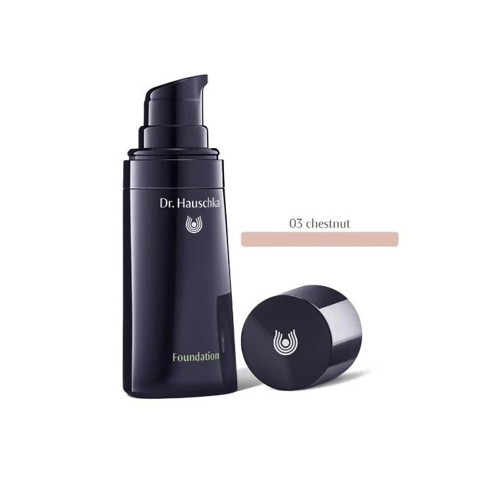 "Dr. Hauschka Foundation" makiažo pagrindas 03 Kaštonas 30ml