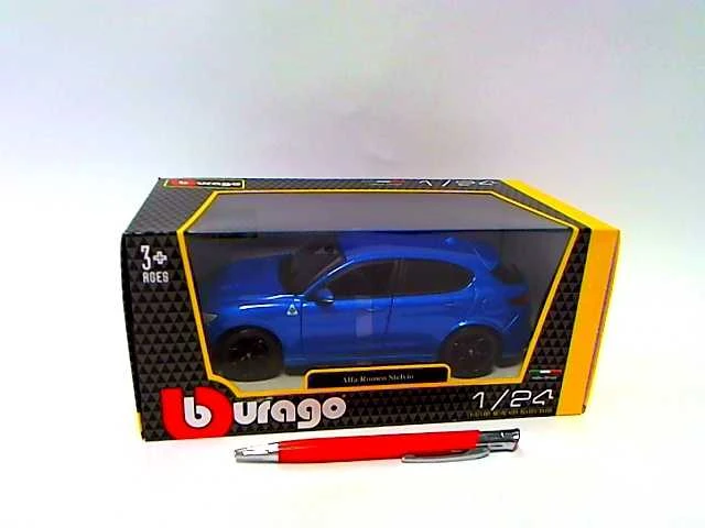 Kolekcinis modeliukas Auto Bburago Alfa Romeo Stelvio 1:24
