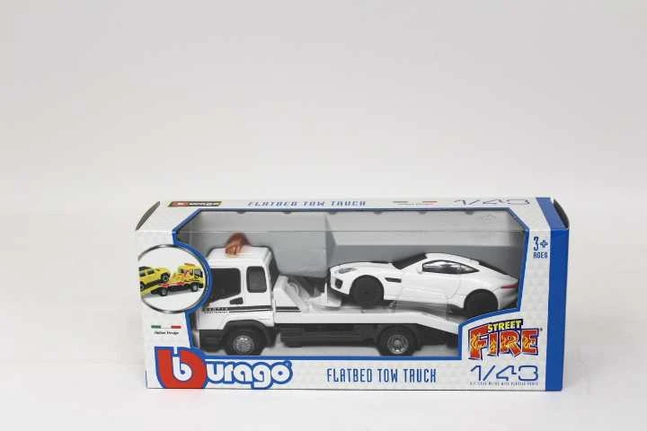 Bburago BBU 1:43 Street Fire FTTruck Jaguar F-Ty whi 31419