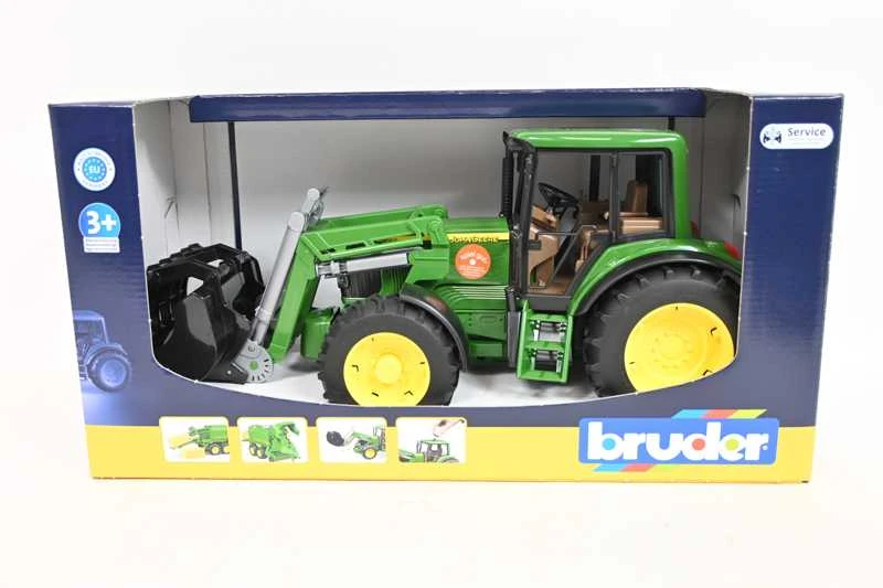 BRUDER traktorius JOHN DEERE 6920 , 02052