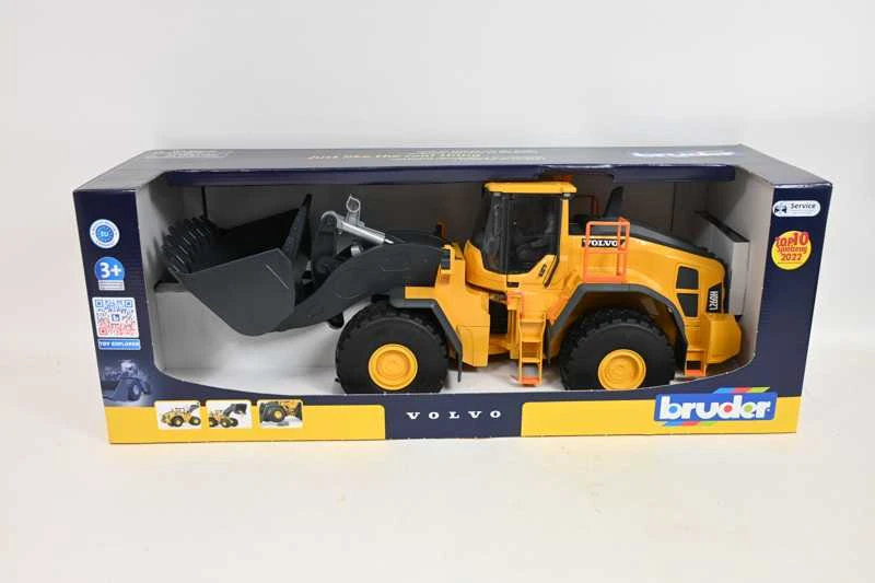BRUDER Volvo ratinis krautuvas L260H, 02458