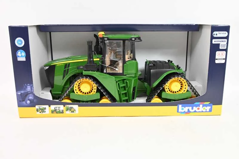 BRUDER traktorius su vikšrais John Deere, 04055