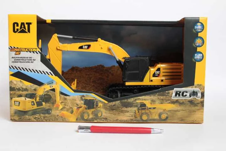 Carrera Nuotoliniu būdu valdoma Caterpillar ekskavatoriaus modelis 1:35