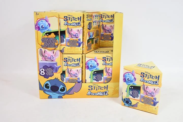 justplay „Disney Stitch“ – „Attachmeez“ rinkinys (302-46451)