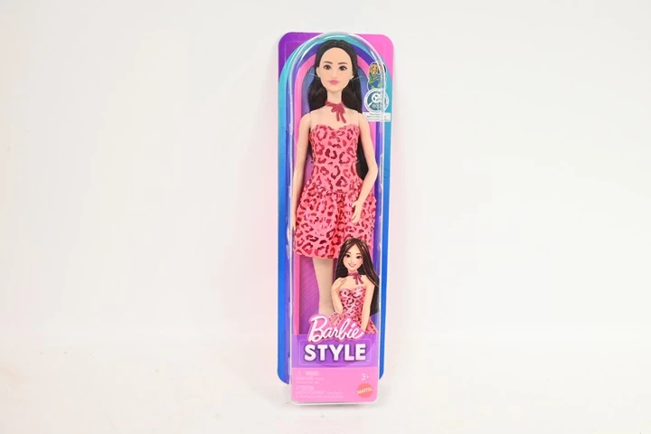 Mattel BARBIE madistė rausva suknele (JJN59)