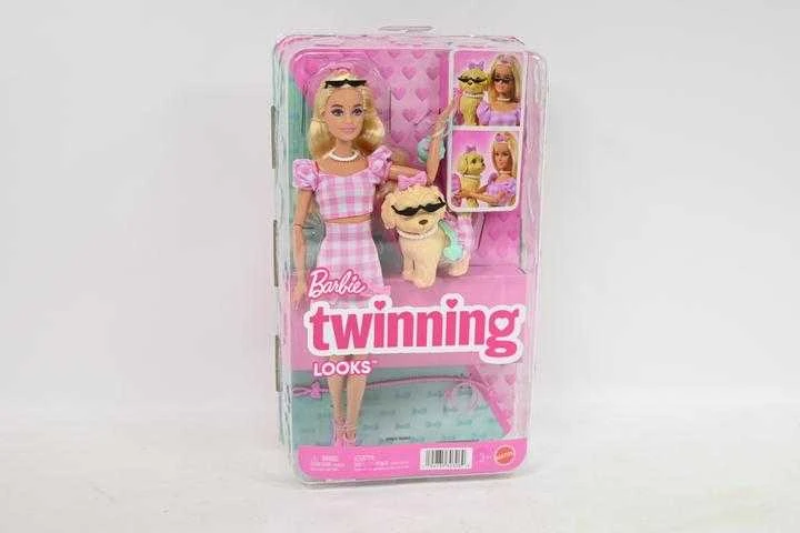 Mattel BARBIE TWINNING LOOKS šviesiaplaukės lėlės ir šunelio rinkinys (JFP36)