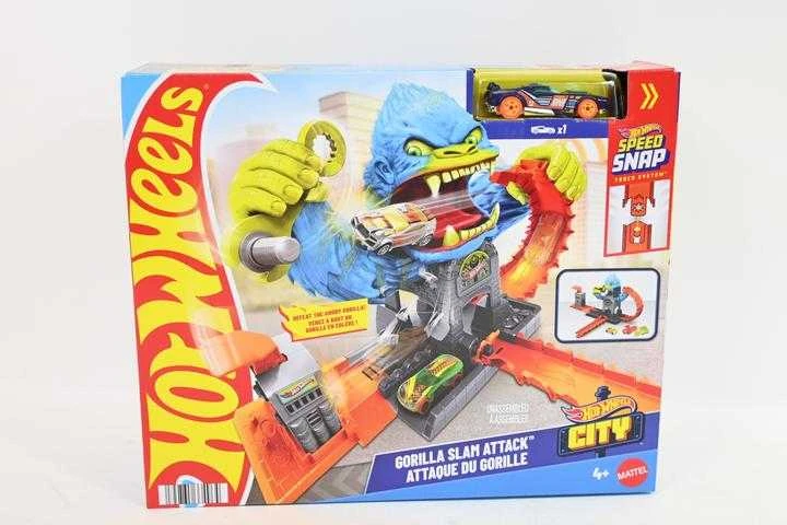 Mattel „Hot Wheels“ – „Miesto Nemesis Gorilla Garage Attack“ (JHL92)