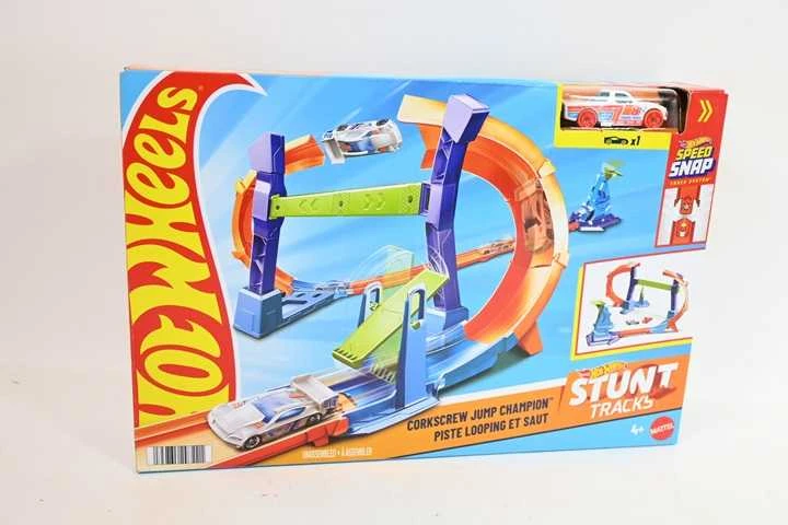 Mattel „Hot Wheels“ čempionato kilpinio šuolio lenktynių trasa