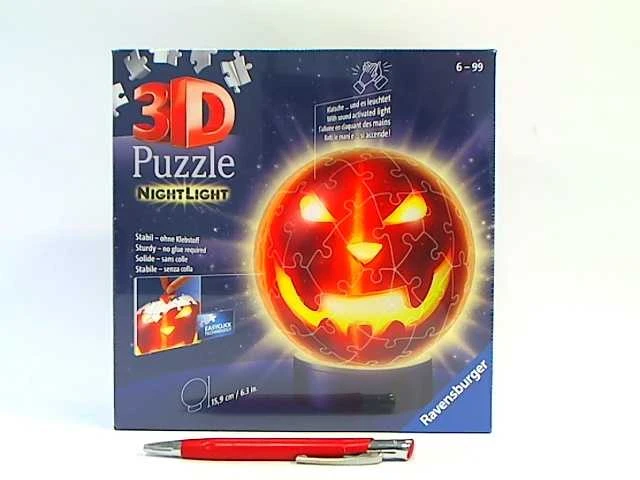 Ravensburger 3D Dėlionė 72 vnt. - Tamsoje šviečianti moliūgas
