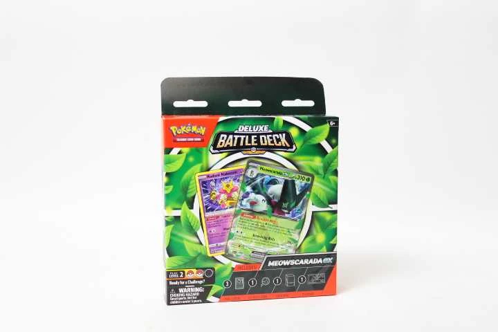„The Pokemon Pokémon TCG“ – „Deluxe Battle Deck Meowscarada ex