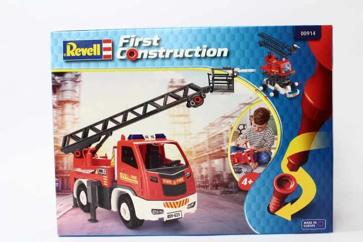 Revell First Construction gaisrinis automobilis su kopėčiomis 1:20, 30 cm, 4+