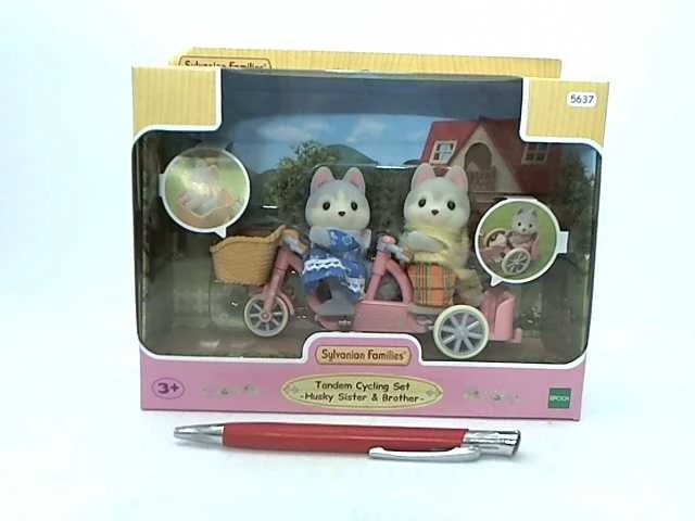 Sylvanian Families Epoch Figūrėlės husky šuniukai su dviračiu rinkinys