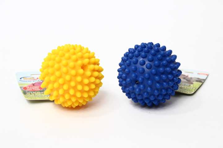 TULLO Kamuolys su kolcami piszcząca 6,7cm 217 72176