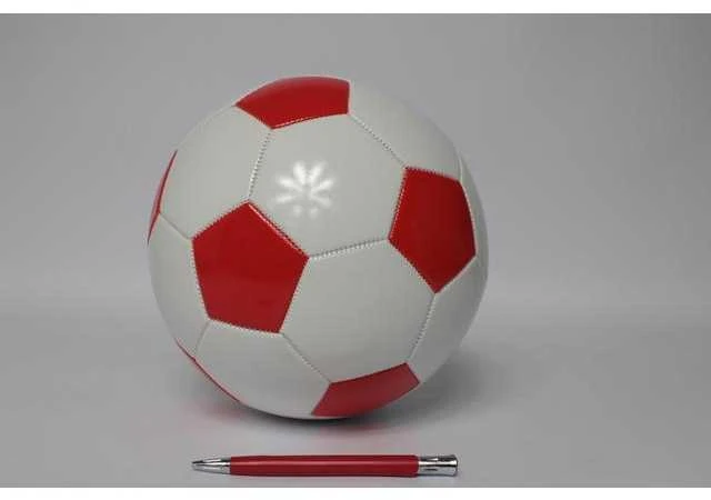 Futbolo kamuolys Enero Ladybug, raudonas-baltas
