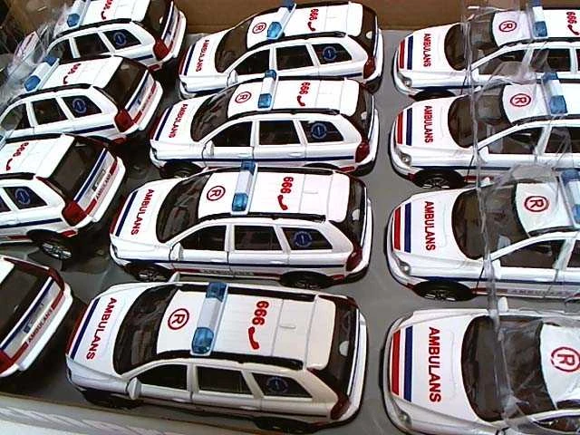 HKG Hipo „Volvo Hippo“ greitosios pagalbos tarnyba su 14 cm garsu