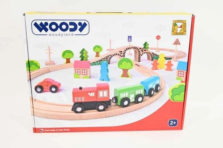 Woodyland aštuonių geležinkelių komplekto su traukiniu figūra