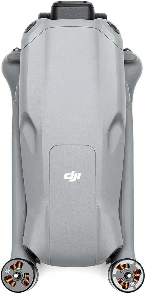 Dronas DJI Air 3 Fly More Combo su DJI RC-N2 valdymo pultu