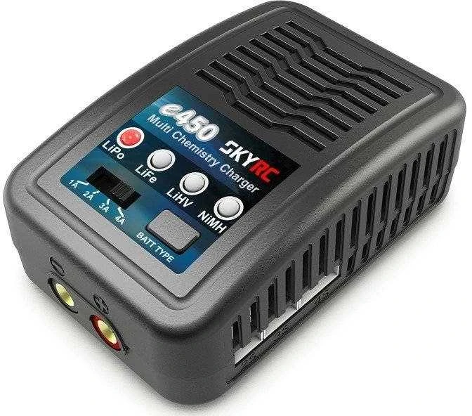 SkyRC e450 įkroviklis skirtas 6-8S LiPo / LiFe / LiHV 2-4S / NiMH