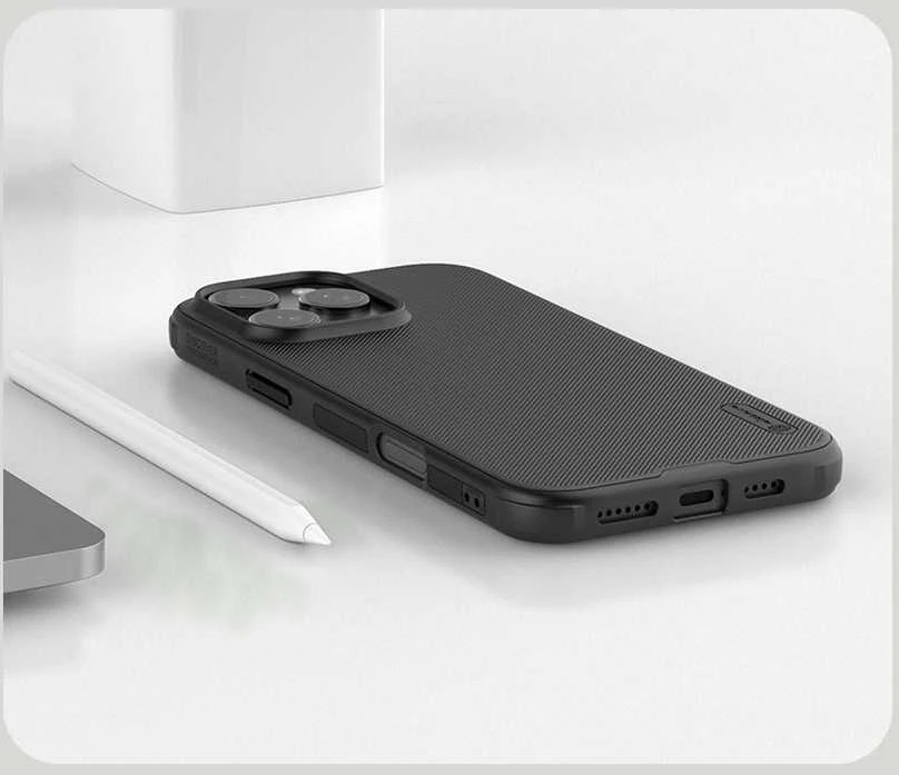Nillkin Super Frosted Pro Back Apple iPhone 16 Pro dėklas telefonui juodos spalvos