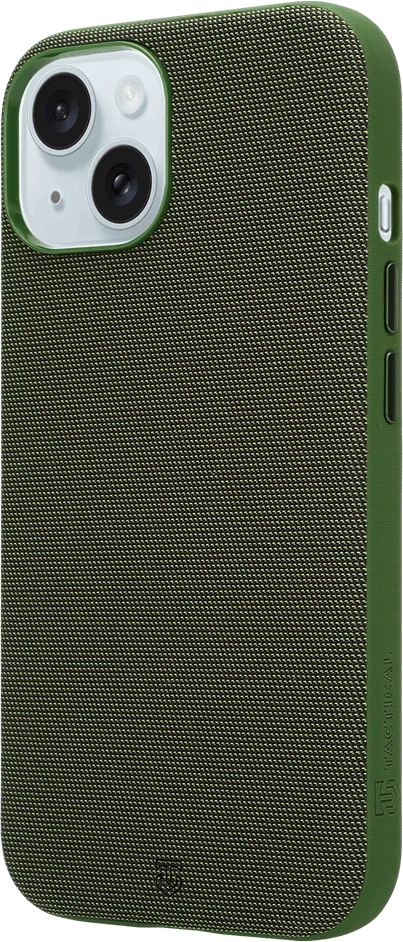„Tactical MagForce WEARe Cover for Apple iPhone 15 Forest“ – žalias dėklas, skirtas „Apple iPhone 15“.
