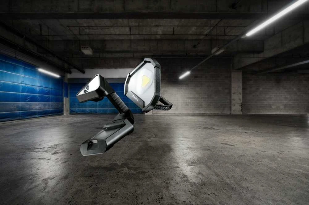 Varta 1450lm įkraunamas prožektorius Work Flex Stadium Light 18647