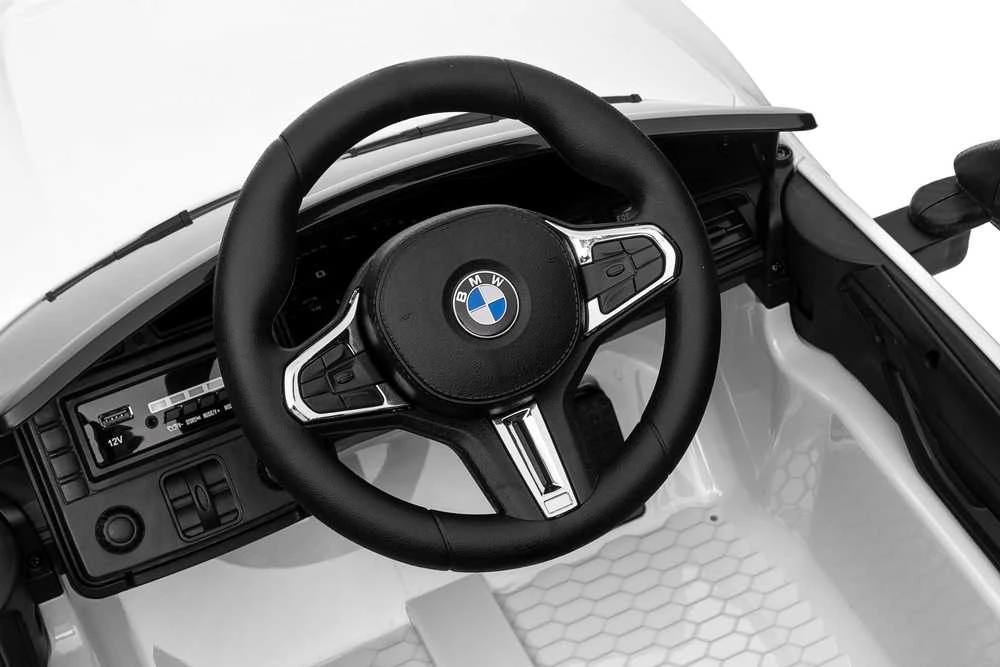 Vaikiškas elektromobilis MUKUTISRIDES BMW M4 (baltas, vienvietis)