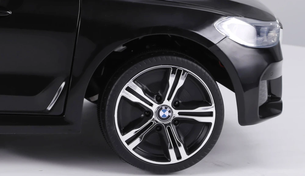 Vaikiškas elektromobilis MUKUTISRIDES BMW 6 GT (juodas, vienvietis)
