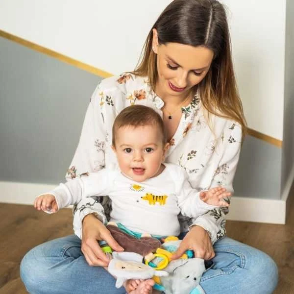 Pliušinė pelytė babyono