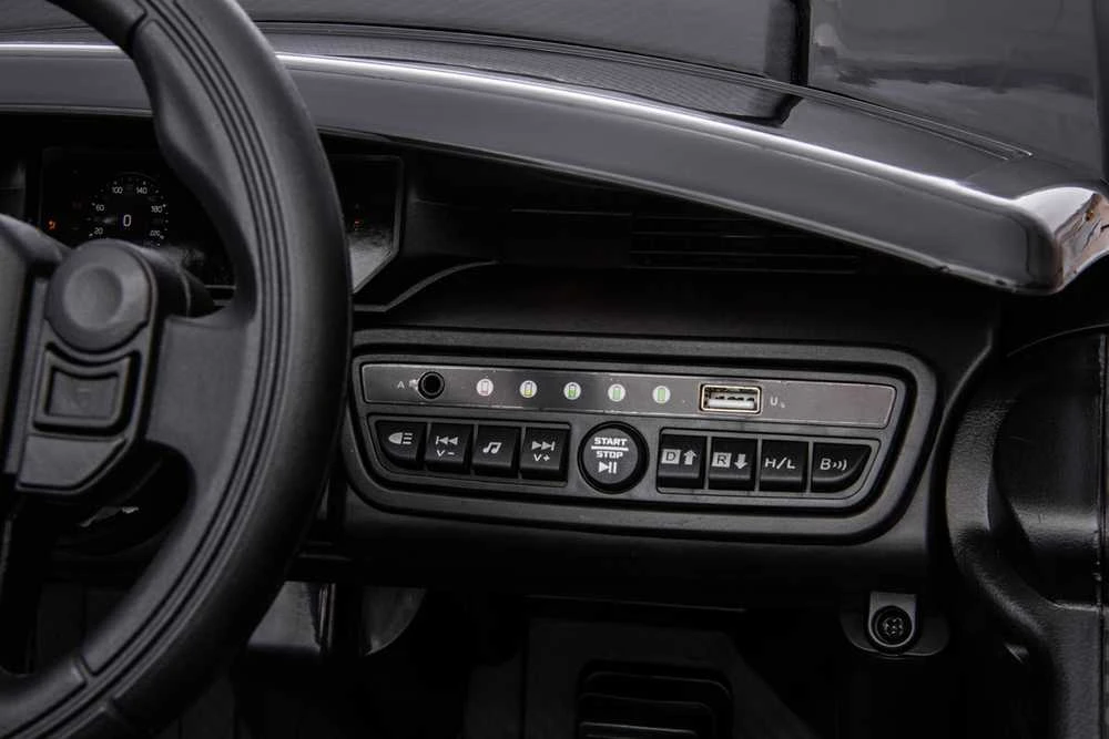 Vaikiškas elektromobilis MUKUTISRIDES Land Rover Discovery Sport (baltas, vienvietis)