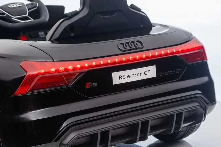 Vaikiškas elektromobilis MUKUTISRIDES Audi RS E-Tron GT (juodas, vienvietis)