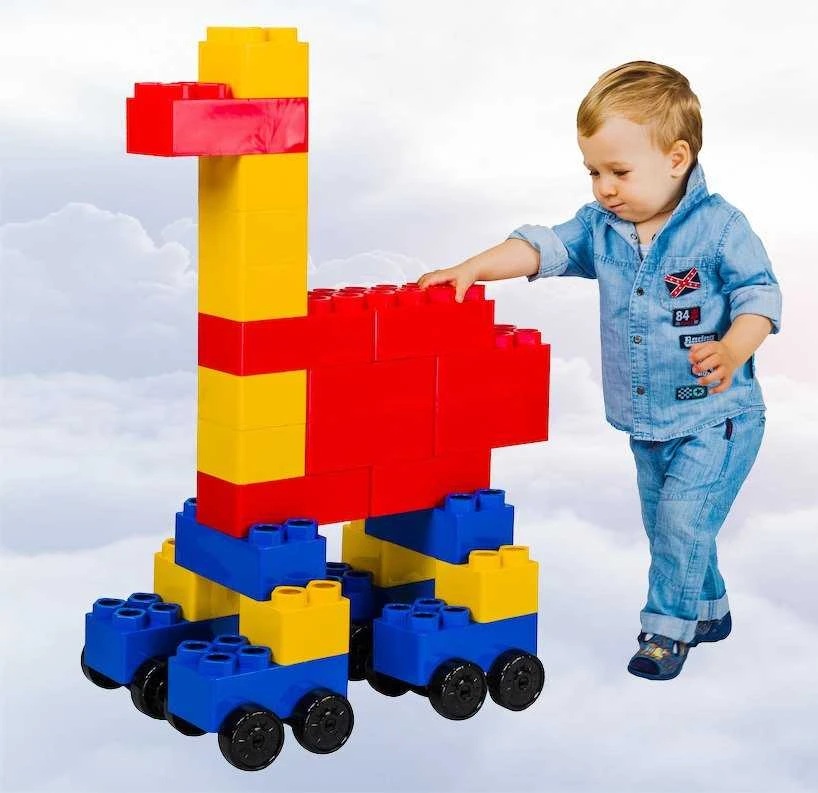 Konstruktorius Bj Plastik Mega Giants Brics + Wheels 141 el.