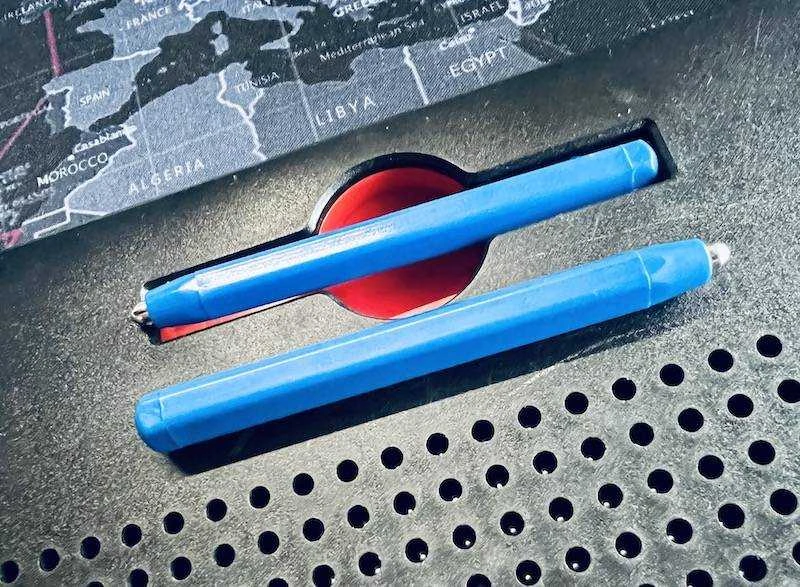 Magnetinis pieštukas magnetinėms MagPad lentoms, ergonomiškas, vaikams nuo 3 metų, mėlynas