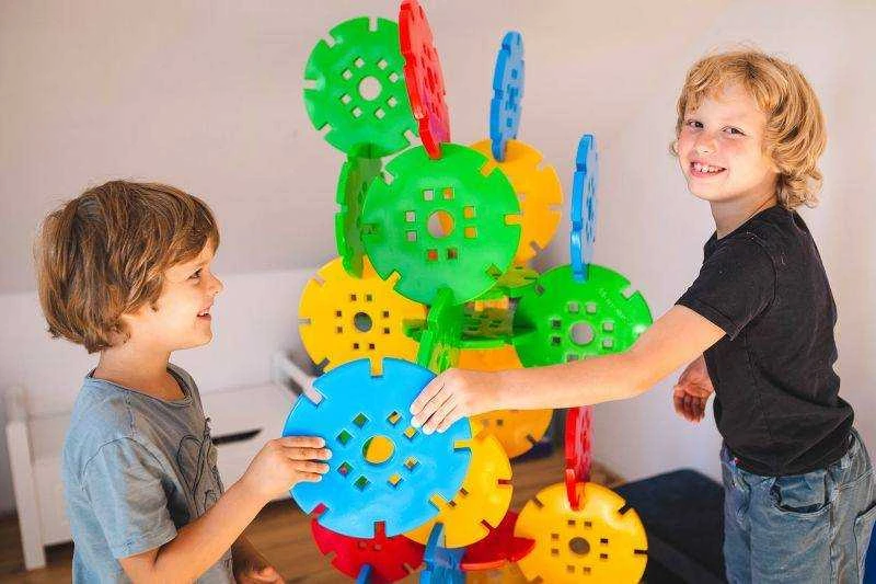 Marioinex Edukacinis 36 dalių žaidimų rinkinys kūrybai ir erdvinei vaizduotei, vaikams nuo 2 metų