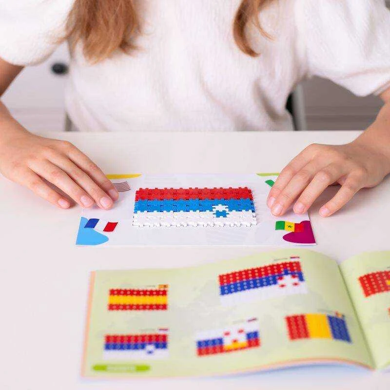 Meli Minis edukacinis 700 dalių pasaulio vėliavų konstruktorius vaikams nuo 3 metų, spalvotas