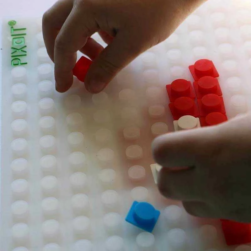 Pix It Didelis profesionalus edukacinis silikoninių elementų rinkinys vaikams nuo 4 metų, 1080 dalių, su užduočių knygelėmis ir silikoninėmis matomis