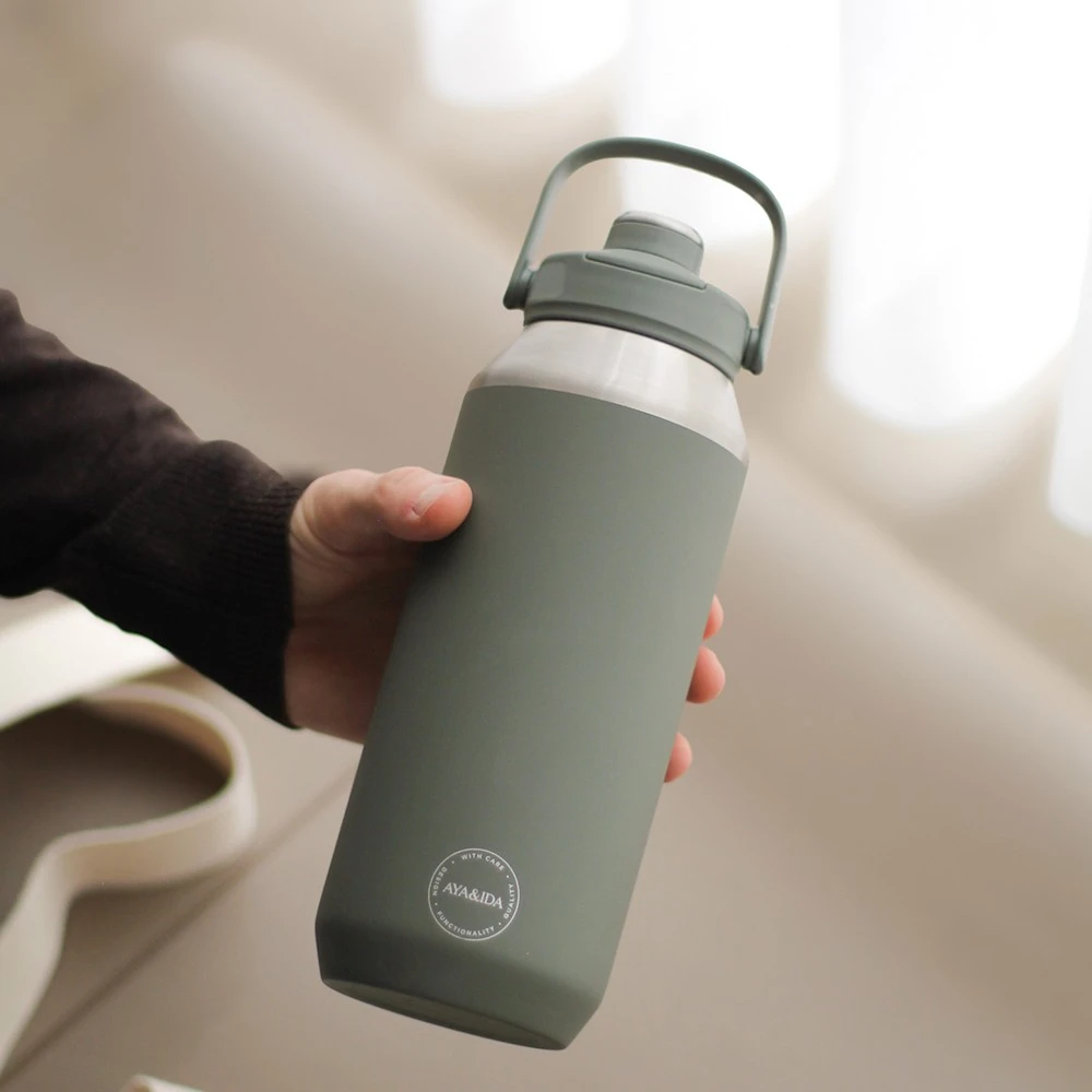 AYA&IDA Nerūdijančio plieno sportinė gertuvė 'Tropical Žalias' - 950 ml