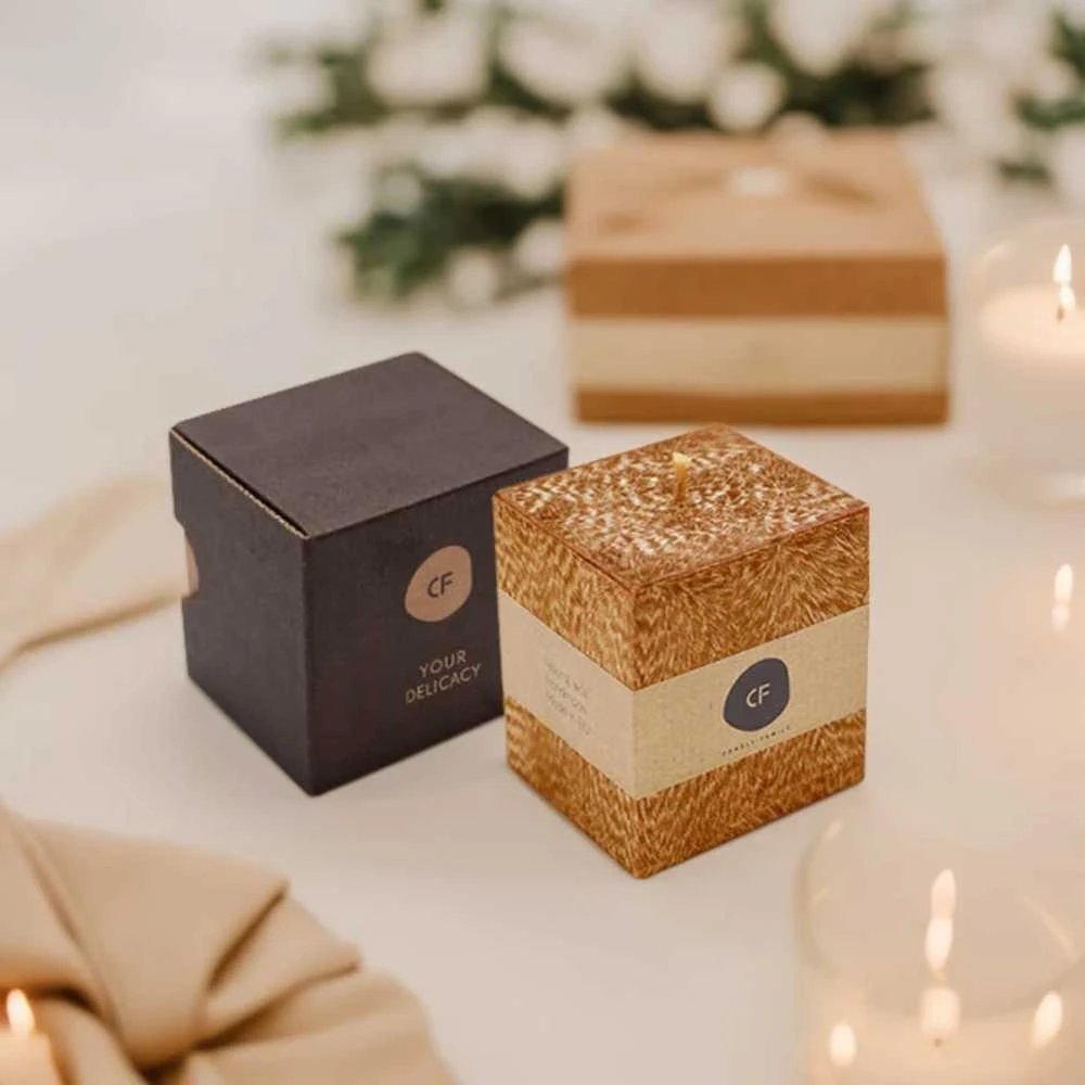 Candle Family Kvepianti palmių vaško žvakė 'Tavo švelnumas'
