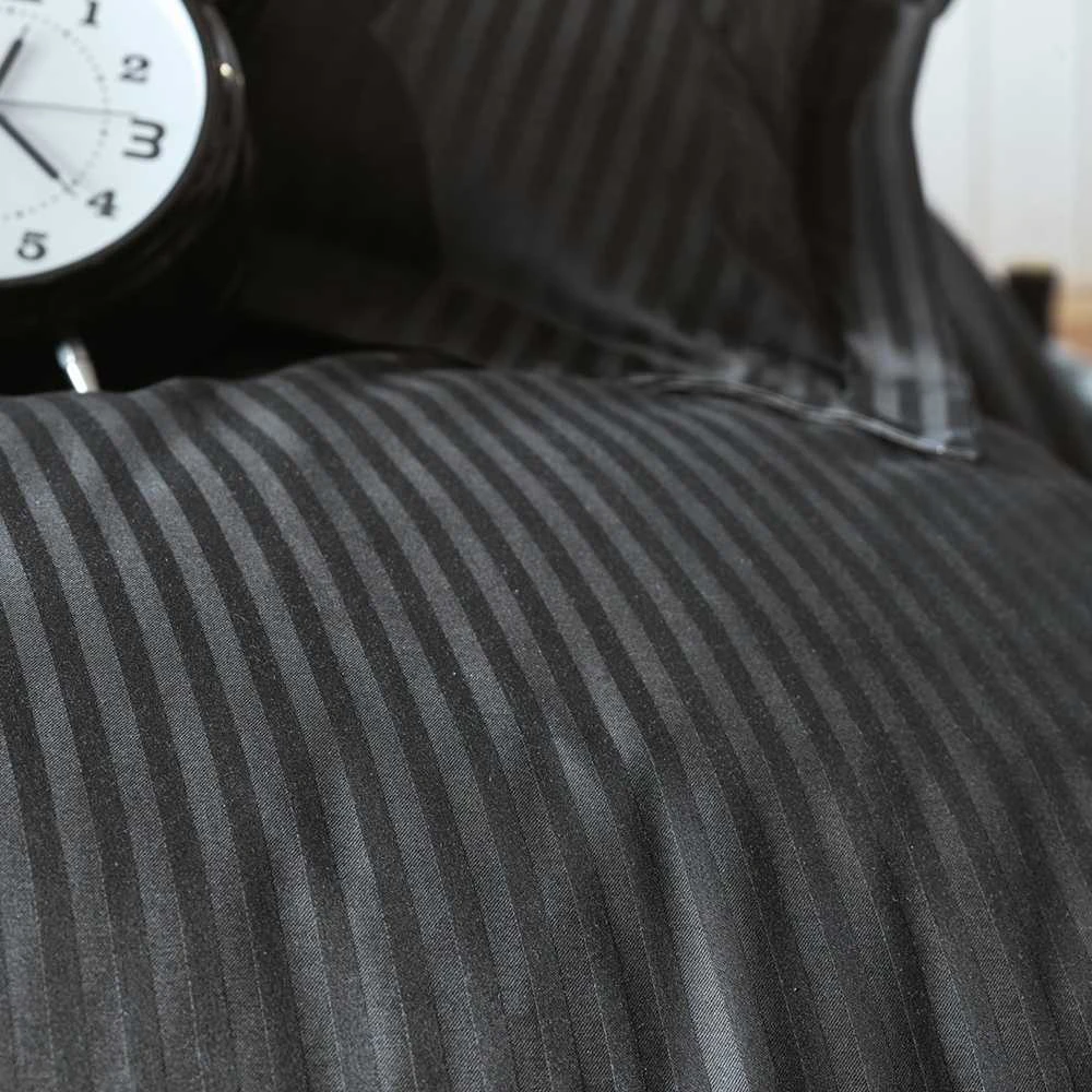 Cotton Box ‘Siyah‘ Dryžuotas satino patalynės komplektas
