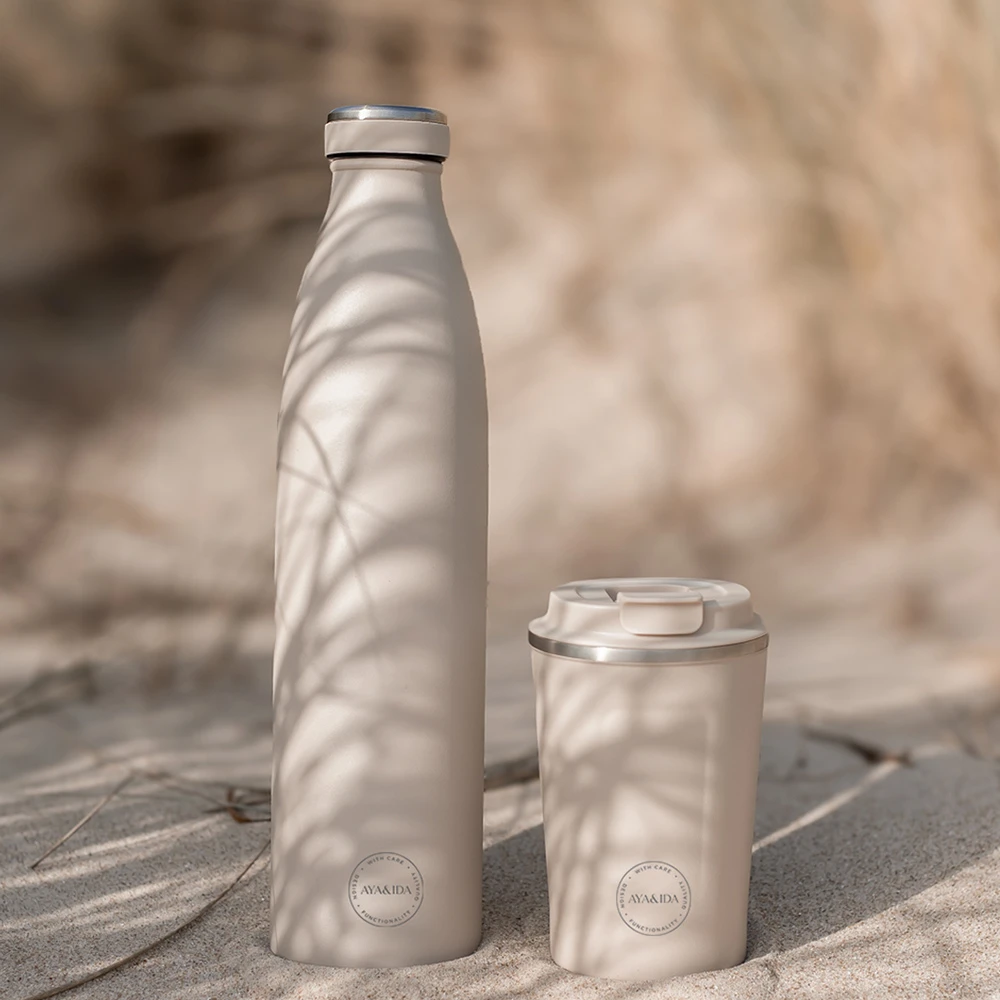 CREAM AYA&IDA Nerūdijančio plieno gertuvė 'Kreminis rusvai gelsvas' - 1000 ml