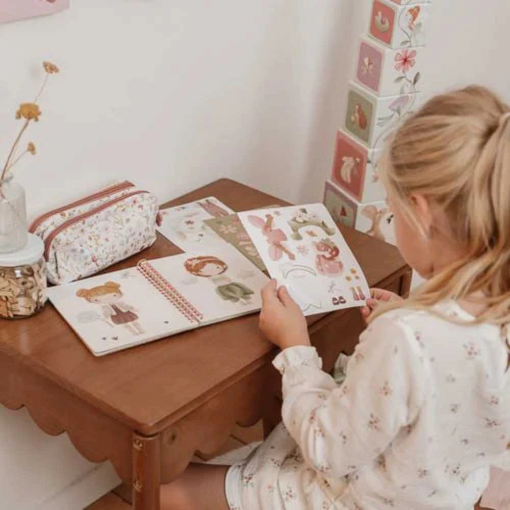 Little Dutch Lipdukų knygelė Aprenk mane Sodo Fėjos