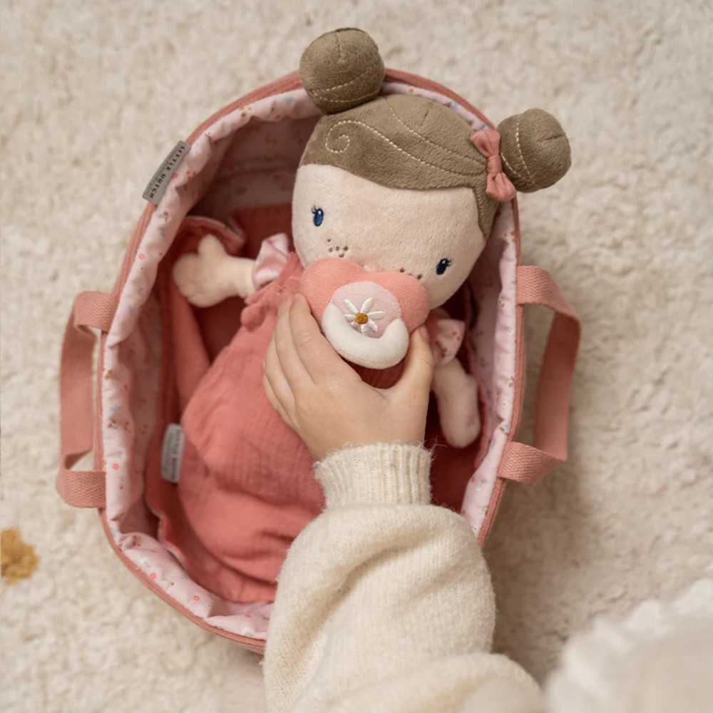 Minkšta lėlytė kūdikėlis Rosa su priedais Little Dutch