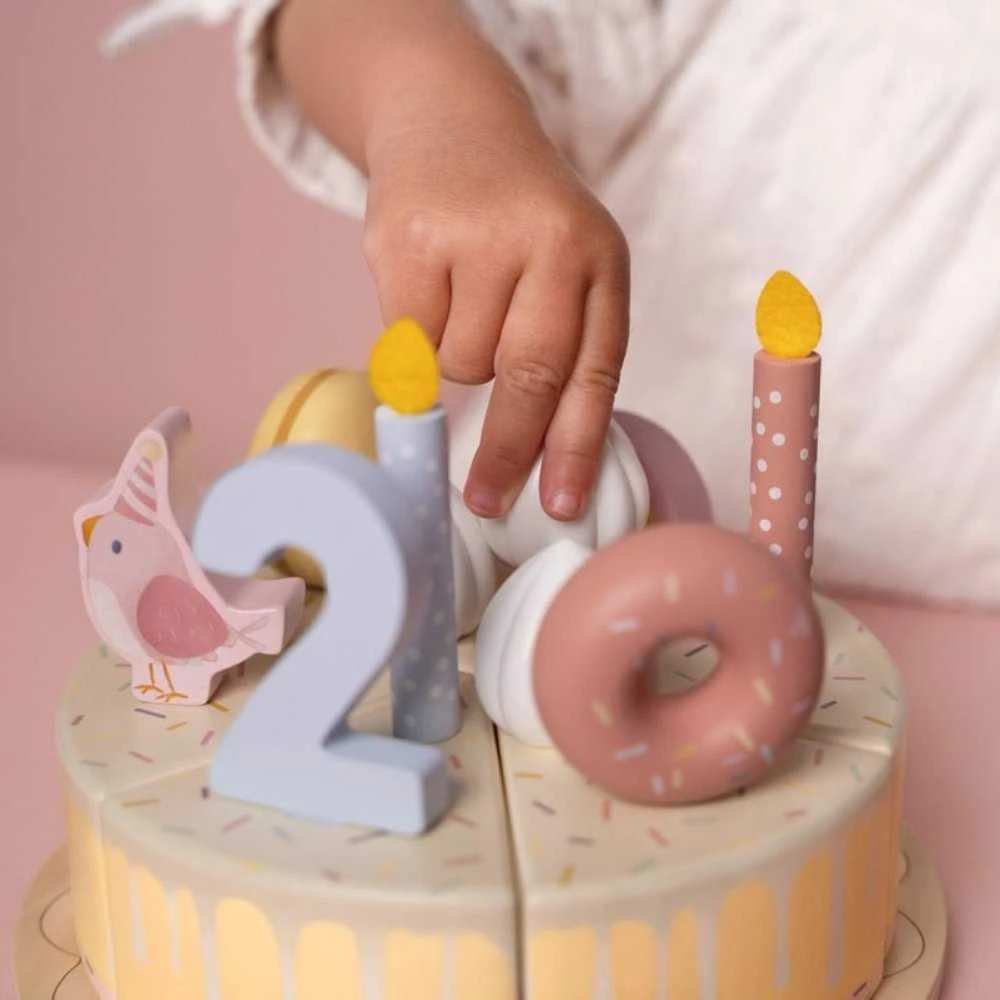 Medinis gimtadienio tortas Little Dutch, rausvas
