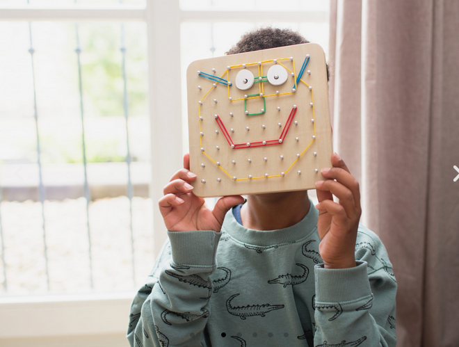 Bs Toys Lavinamasis žaidimas Geoboard