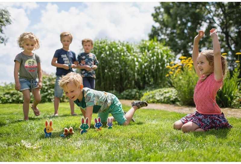Bs Toys Medinis žaidimas Kiškių medžioklė
