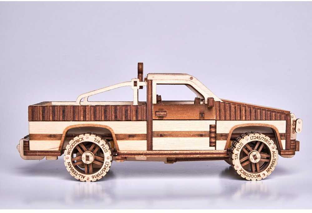 Medinis konstruktorius Pick-up truck