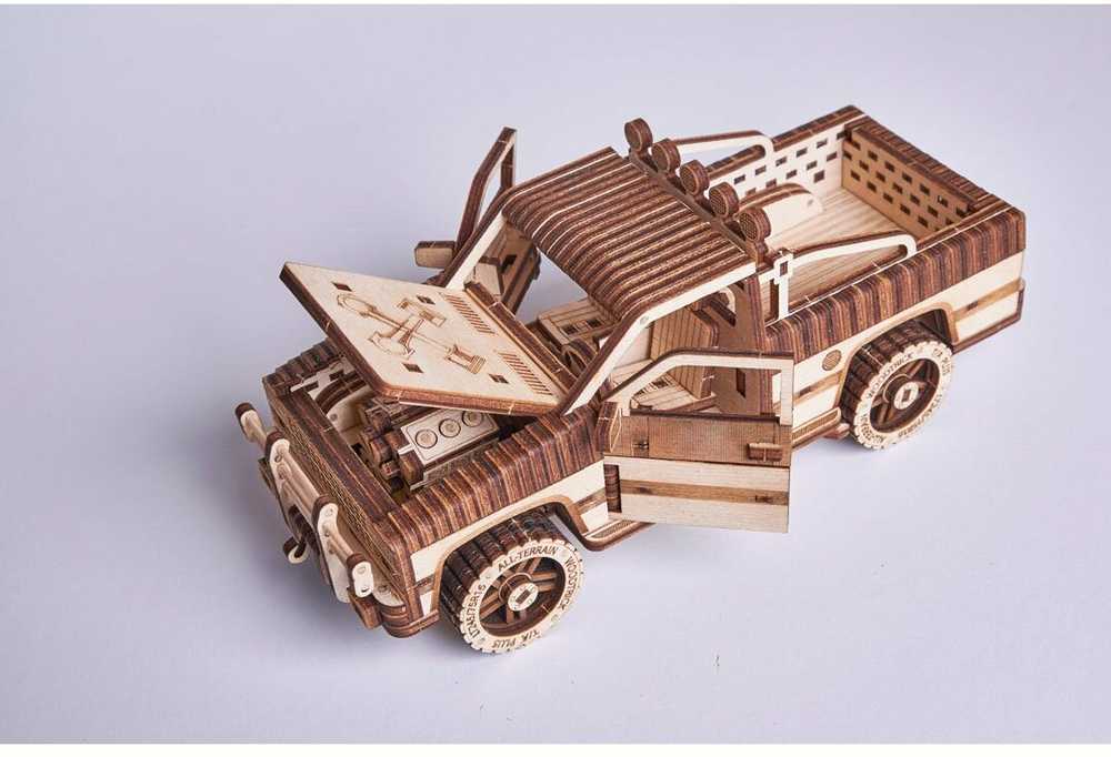 Medinis konstruktorius Pick-up truck