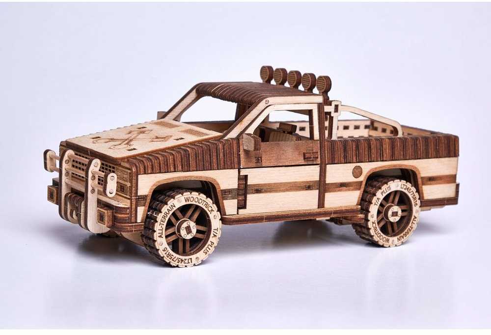 Medinis konstruktorius Pick-up truck