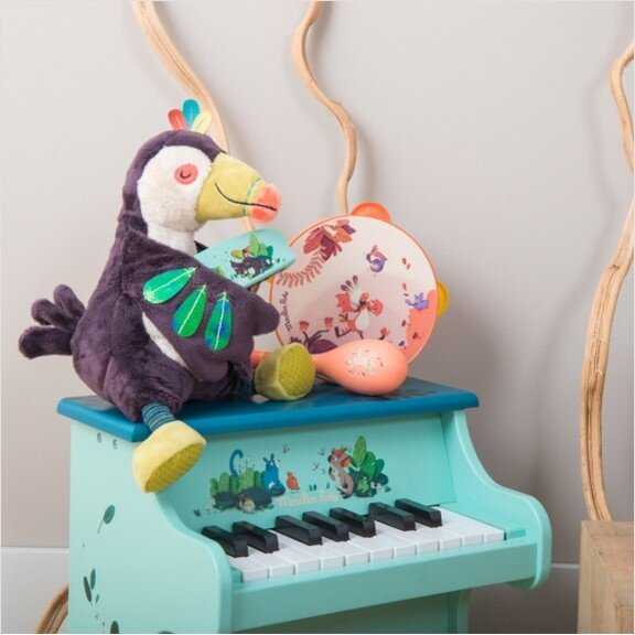 Moulin Roty Pliušinis muzikinis žaislas "Paukštis Tukanas"